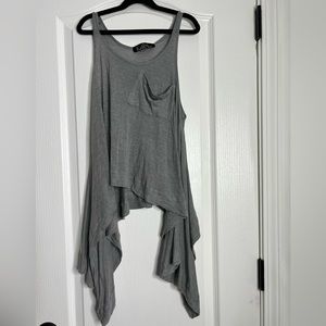 KAIN LABEL Pocket Tee with draped pocket and long sides.